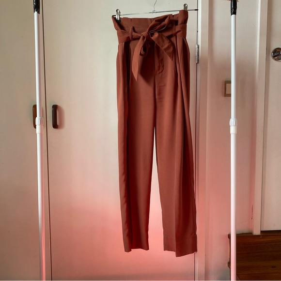 Madewell rusty orange paper bag pants size 8. - Picture 2 of 8